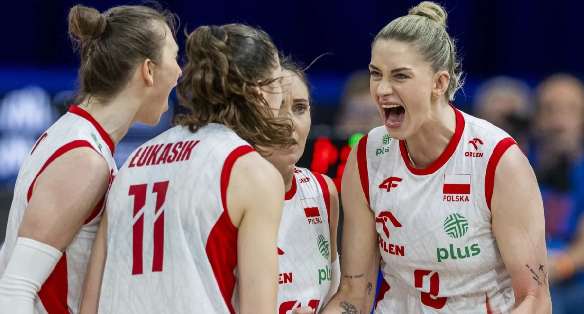 Na zdjęciu reprezentacji Polski w siatkówce kobiet, w której czołową rolę pełni Magdalena Stysiak (z prawej)/fot.East news 