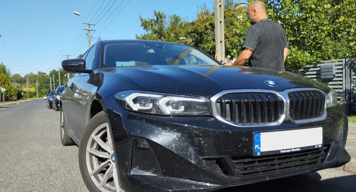Na zdjęciu zadowolony klient prezentuje owoc skutecznej interwencji redakcji portalu kulisy.net / fot.: Joanna Major
