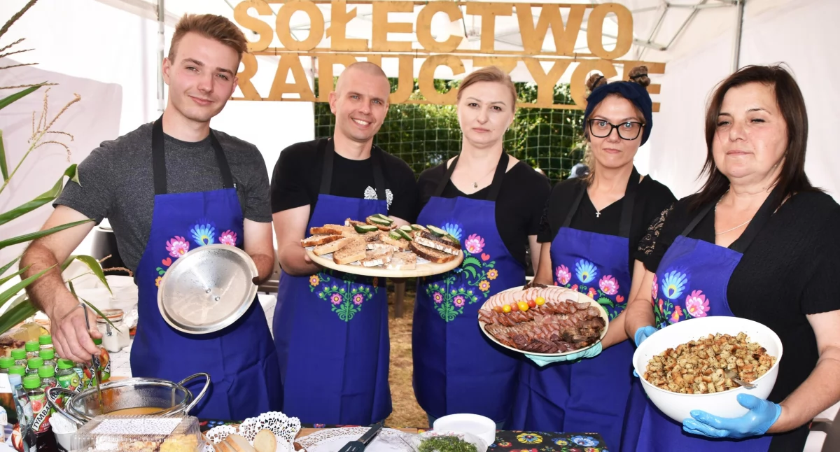 Zdjęcia z XIV Wojewódzkie Święta Chrzanu w Osjakowie / fot.: Sławomir Rajch