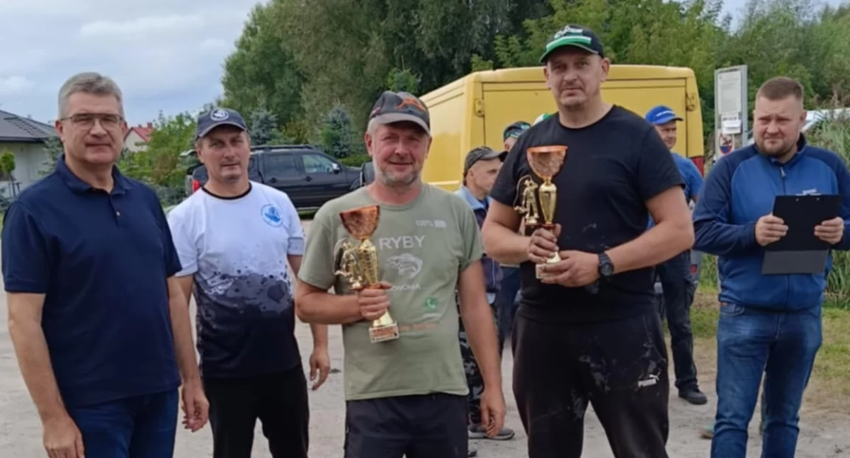 Zdjęcie z wędkarskich zawodów o Puchar Burmistrza Miasta i Gminy Pajęczno Dariusza Tokarskiego / fot.: Koło PZW Pajęczno