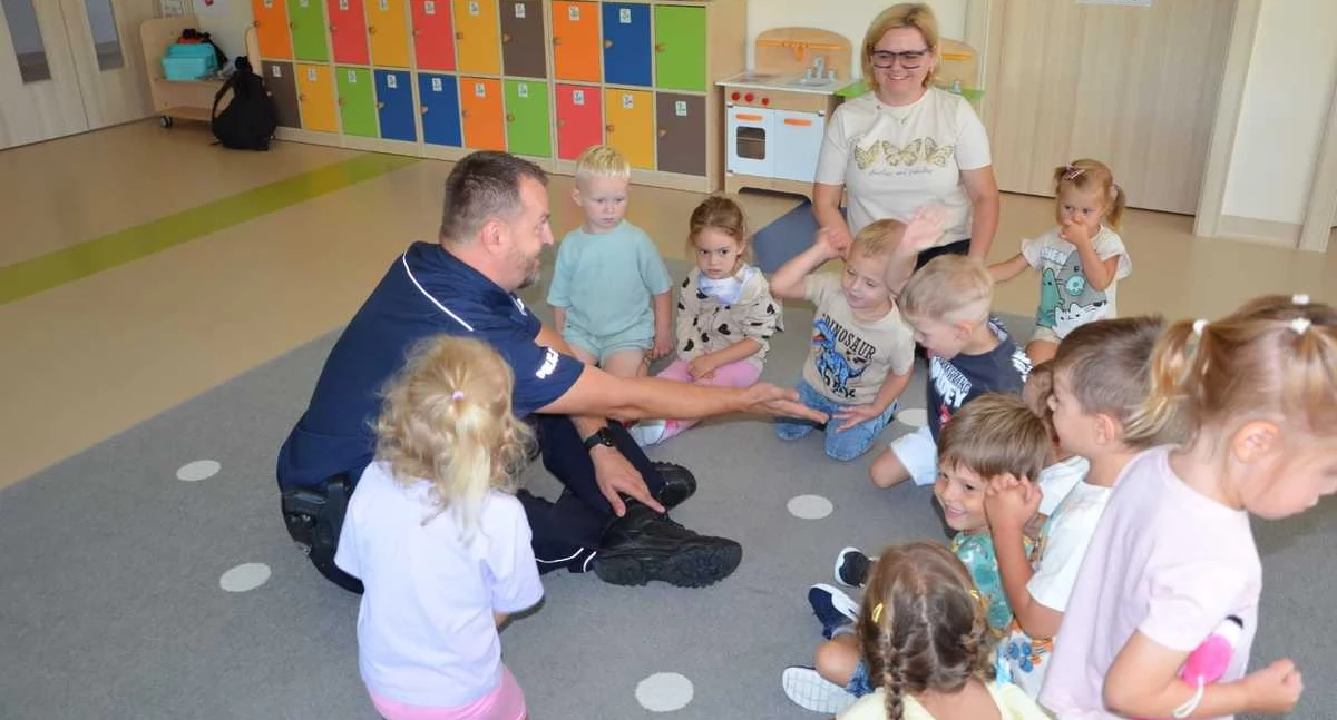 Na zdjęciu fragment jednego ze spotkań / Fot. KPP Pajęczno 