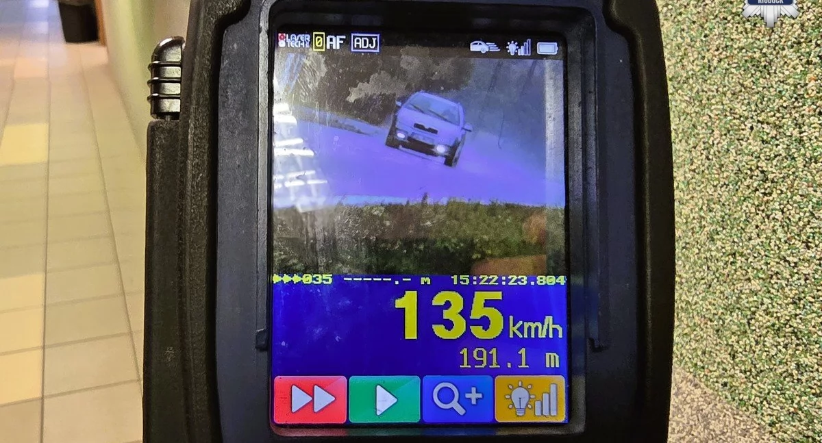 Na zdjęciu skoda, którą poruszał się 24-latek / Fot. KPP Kłobuck
