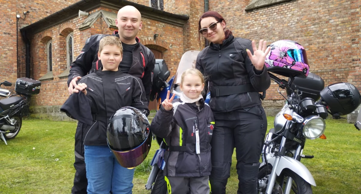 Zdjęcie z zakończenia sezonu motocyklowego 2025 w Nowej Brzeźnicy / fot.: Joanna Major
