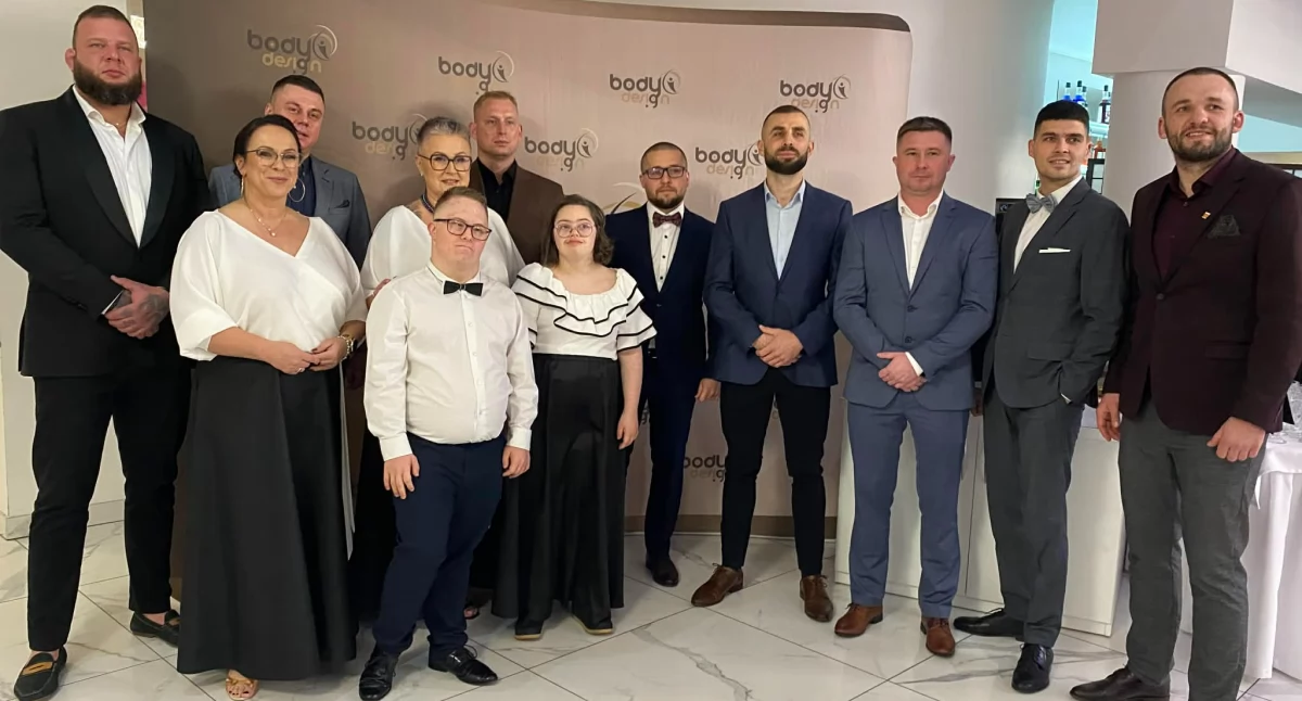 Zdjęcie z balu charytatywnego Zespołu Szkół Specjalnych w Wieluniu/fot.: Iwona Domagała