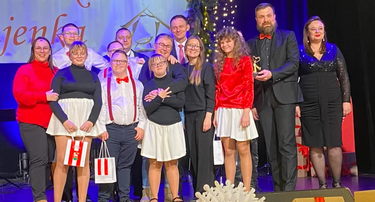 Zdjęcie z Wieluńskiej Stajenki 2025 w Kino-Teatrze Syrena w Wieluniu/ fot.: Iwona Domagała