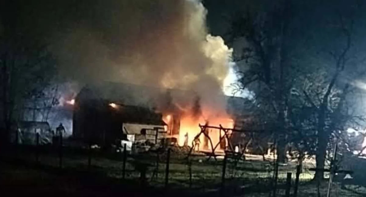 Zdjęcie z miejsca pożaru/fot.: OSP w Kuźnicy Błońskiej