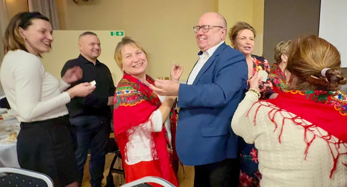Zdjęcie z uroczystej wieczerzy wigilijnej 2025 w gminie Biała (pow. wieluński) / fot.: Sławomir Rajch