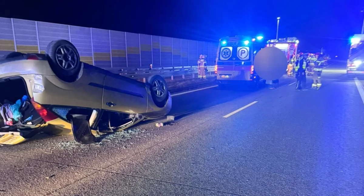 Na zdjęciu miejsce wypadku na trasie S8 / Fot. Facebook / Komenda Powiatowa Policji w Sieradzu 