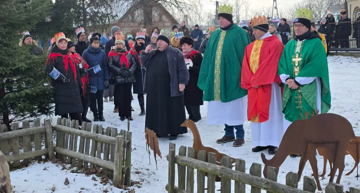 Zdjęcia z miejscowości Czarnożyły - Orszak Trzech Króli w parafii p.w. św. Bartłomieja Apostoła w Czarnożyłach / fot.: Sławomir Rajch