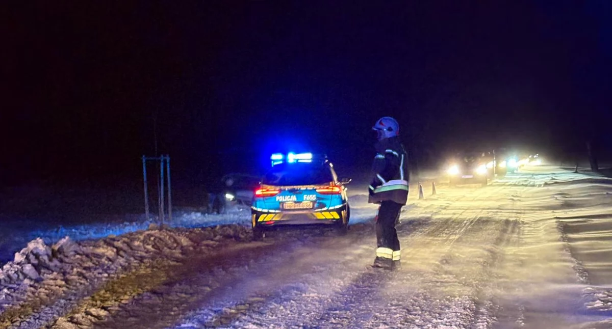 Zdjęcie ze zdarzenia drogowego w Dzietrznikach/fot.: OSP Pątnów