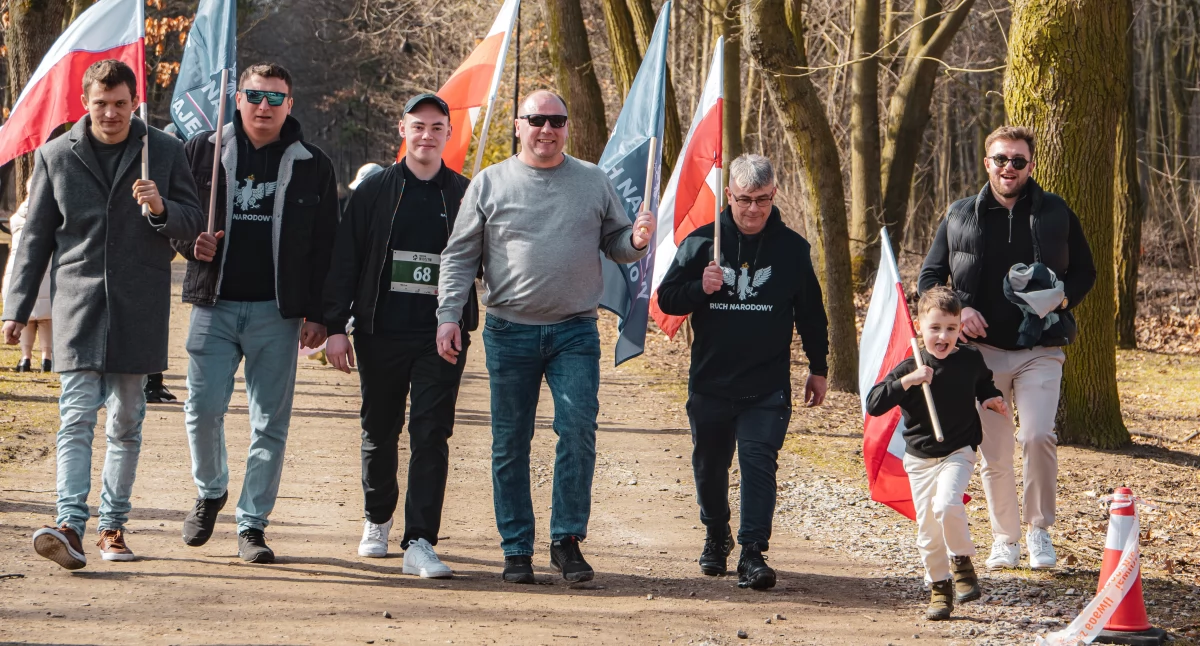 Zdjęcie z Biegu Tropem Wilczym w Wieluniu/fot.: Atelier Sportu