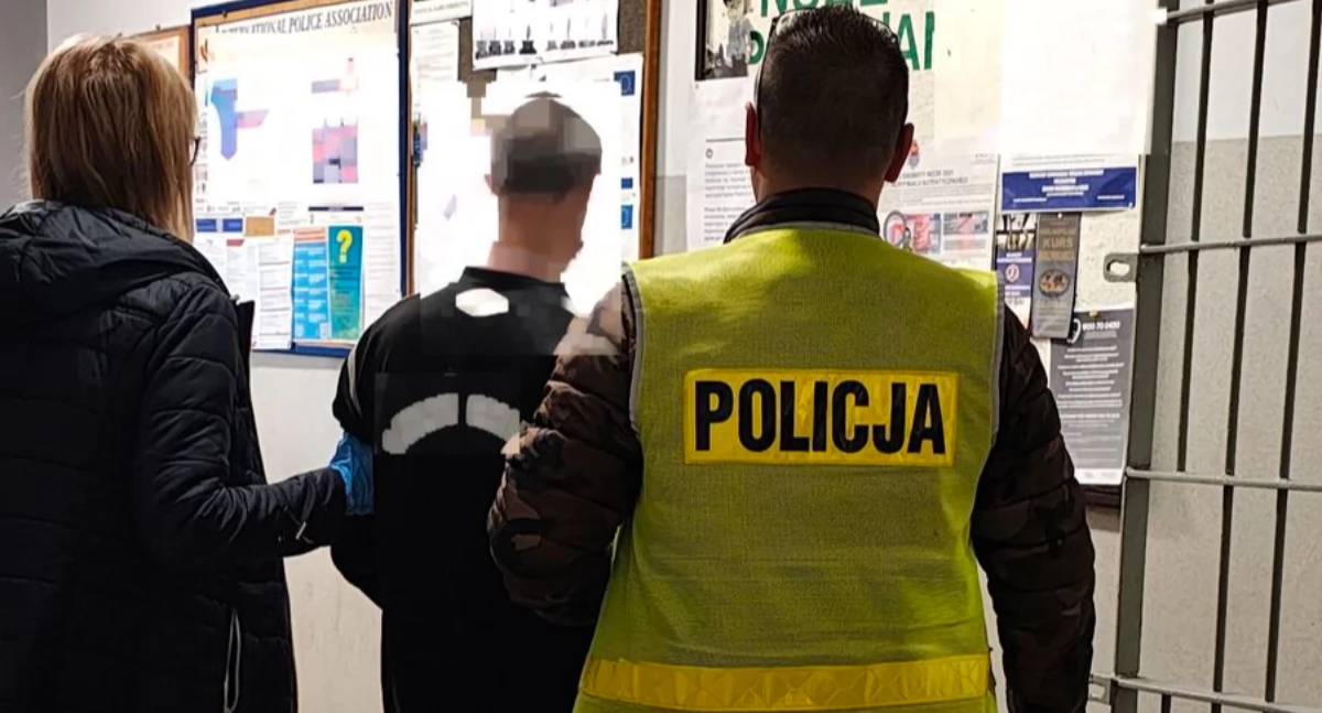 Zdjęcie z zatrzymania podejrzanego o zabójstwo w Olewinie pod Wieluniem / fot.: KPP w Wieluniu