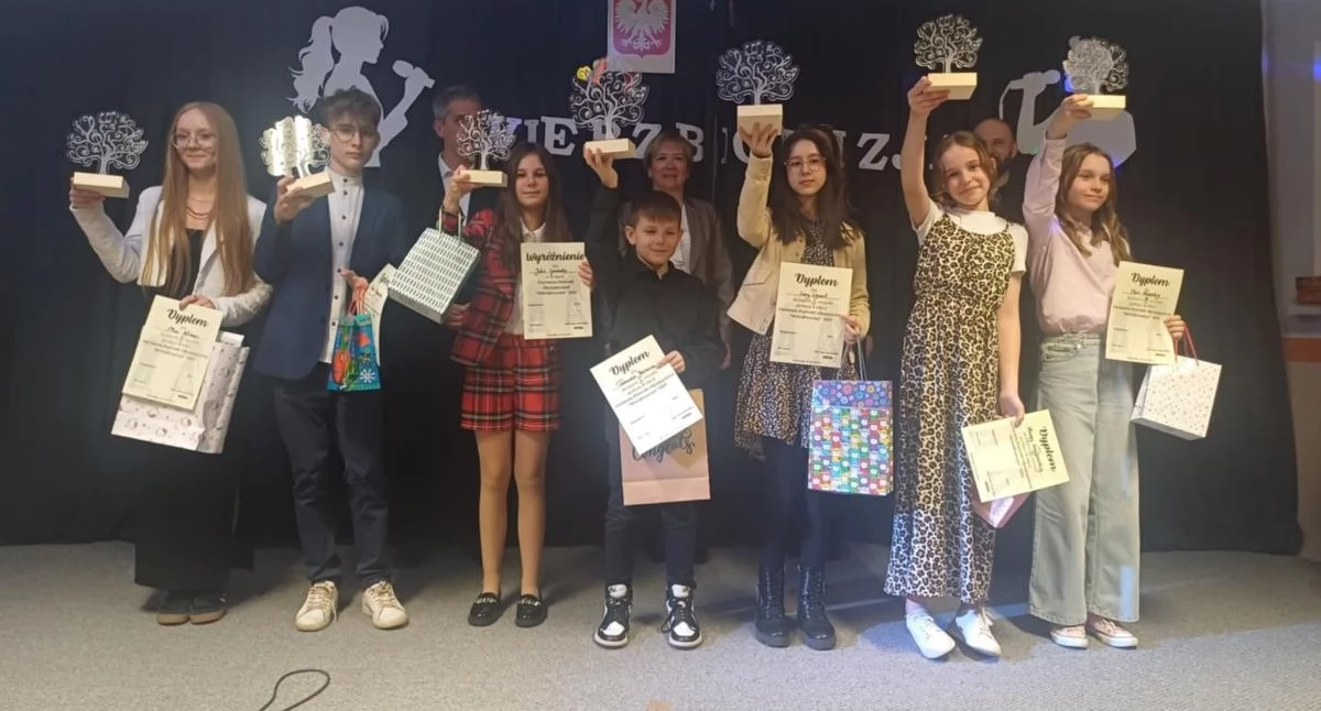 Zdjęcie z ubiegłorocznej edycji Festiwalu Piosenki Obcojęzycznej „Wierzbiowizja”/fot.: Elżbieta Mizak