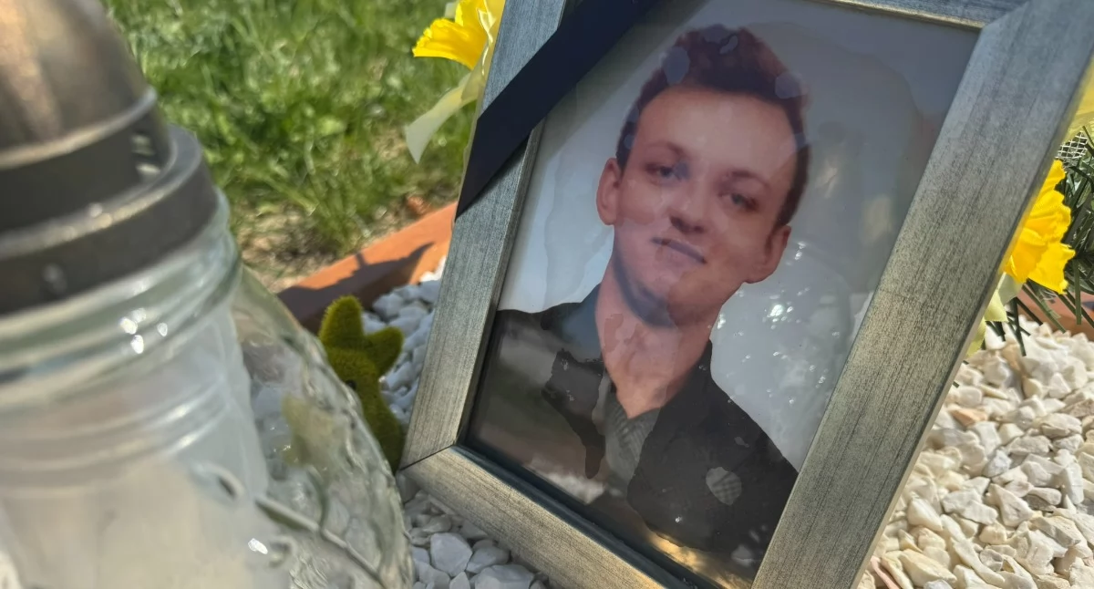 Zdjęcia do śledztwa dziennikarskiego w sprawie tajemniczej śmierci młodego mieszkańca Rząśni / fot.: Sławomir Rajch