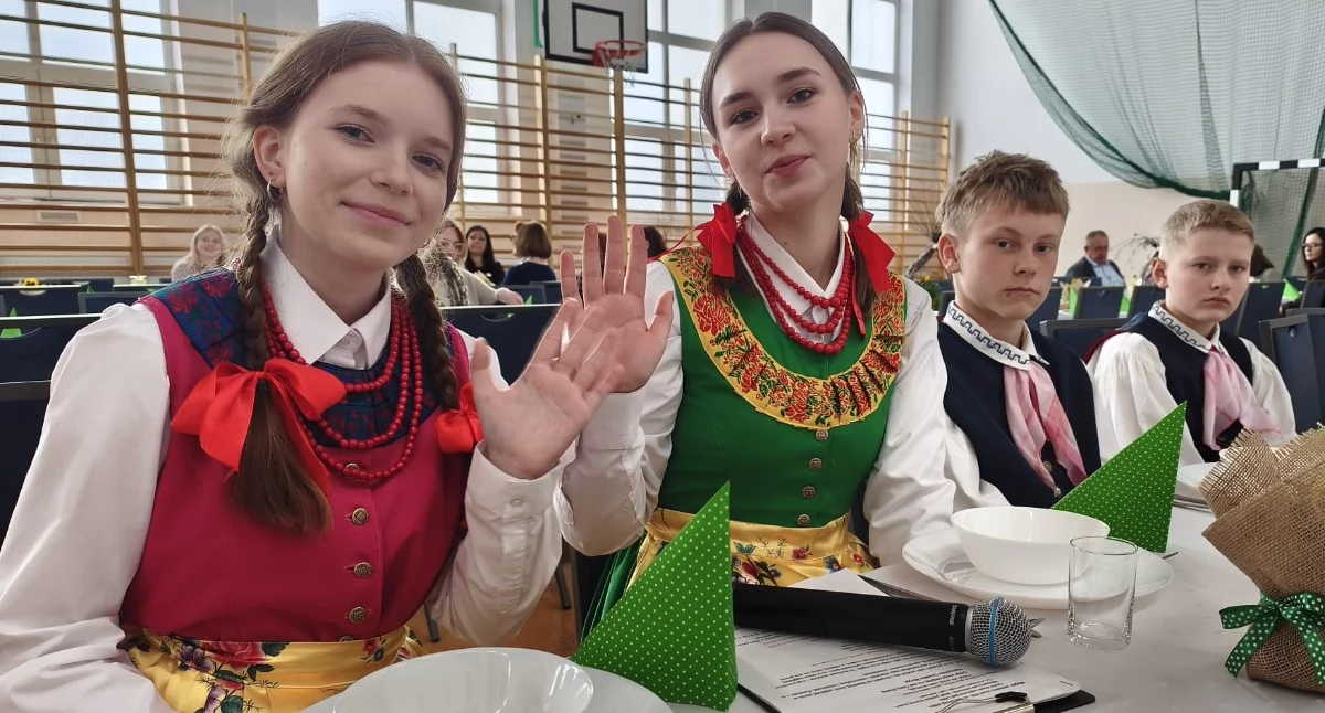 Na zdjęciu uroczyste podsumowanie akcji Święty Mikołaj na Kresach 2025 w Kraszkowicach / fot.: Joanna Major