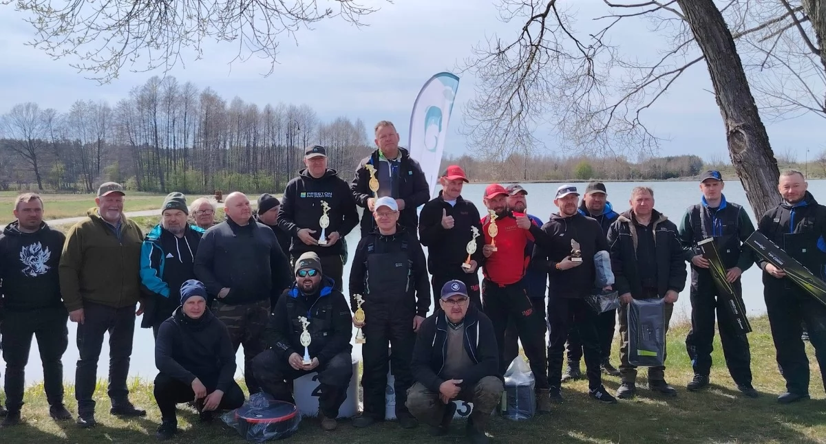 Zdjęcie pokazuje zawody feederowe w Sulmierzycach fot./ Stowarzyszenie wędkarskie 