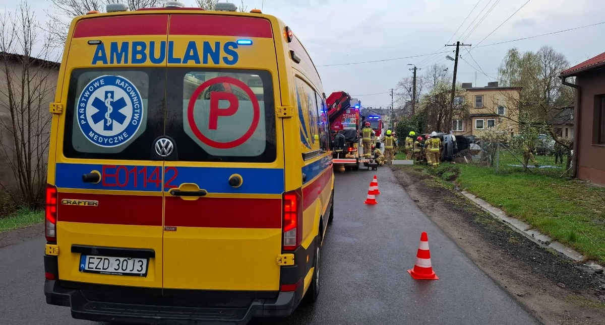 Zdjęcia z kolizji w Szadku / fot.: OSP Szadek