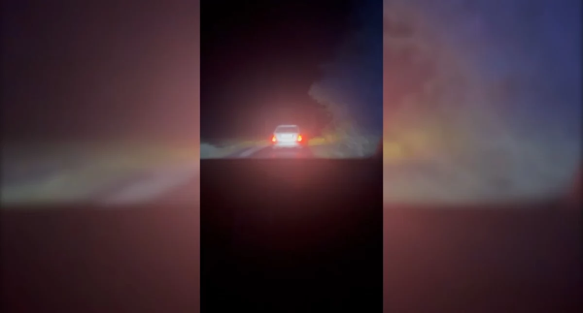 służby w akcji, Policyjny pościg zakończył wodzie latek miał zakaz prowadzenia [FILM] - zdjęcie, fotografia