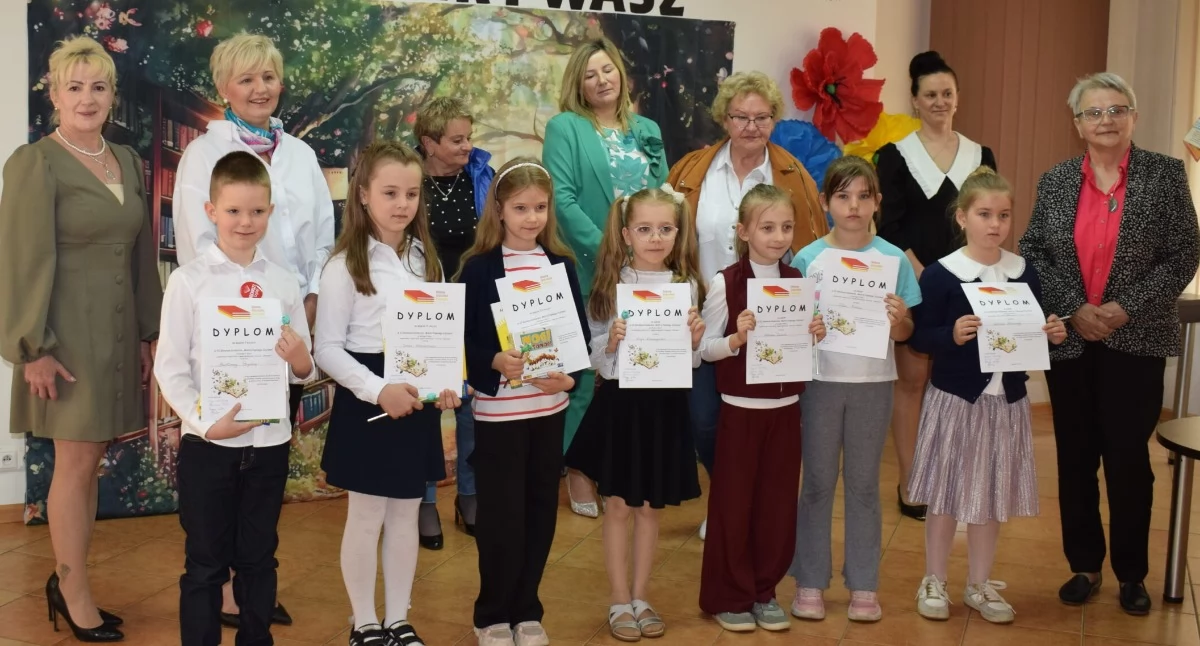 Zdjęcie pokazuje XI Gminny Konkurs „Mistrz Pięknego Czytania” w Osjakowie. / fot.: Biblioteka Publiczna w Osjakowie