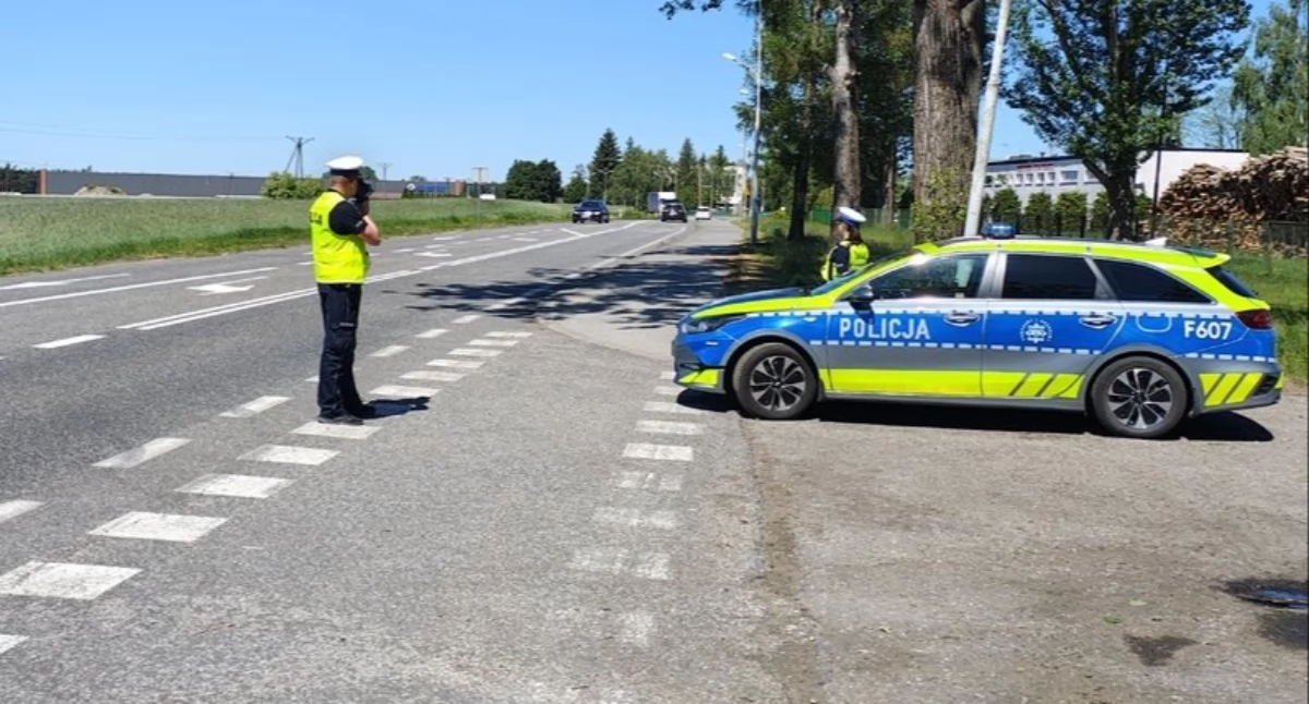 Na zdjęciu fragment prowadzonej akcji na terenie powiatu wieruszowskiego / Fot. KPP Wieruszów