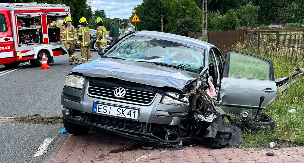 Zdjęcie pokazuje wypadek na DK45 w Wydrzynie. / fot.: Adam Adrjanek