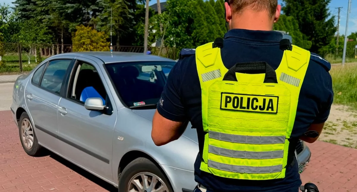 Na zdjęciu pojazd, którym poruszał się pijany 40-latek / Fot. KPP Radomsko 