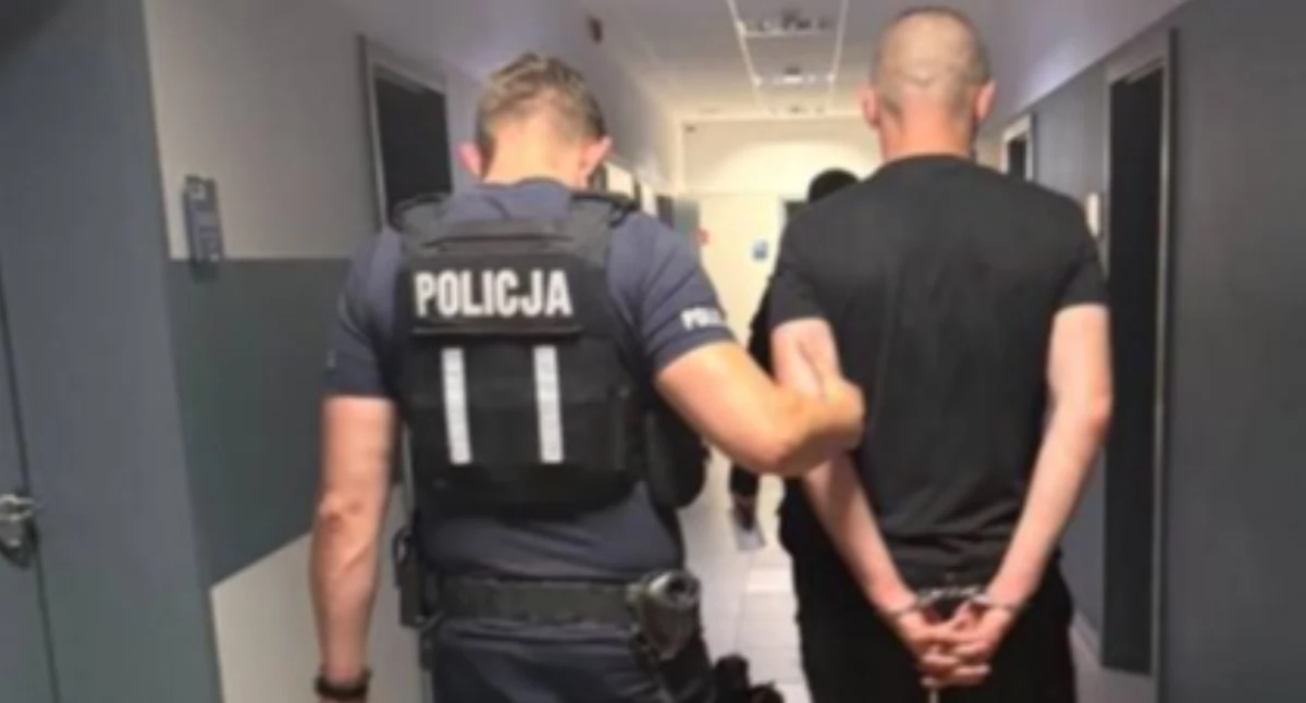 Na zdjęciu zatrzymanie pijanego rowerzysty z narkotykami w Opocznie / fot.: KPP w Opocznie