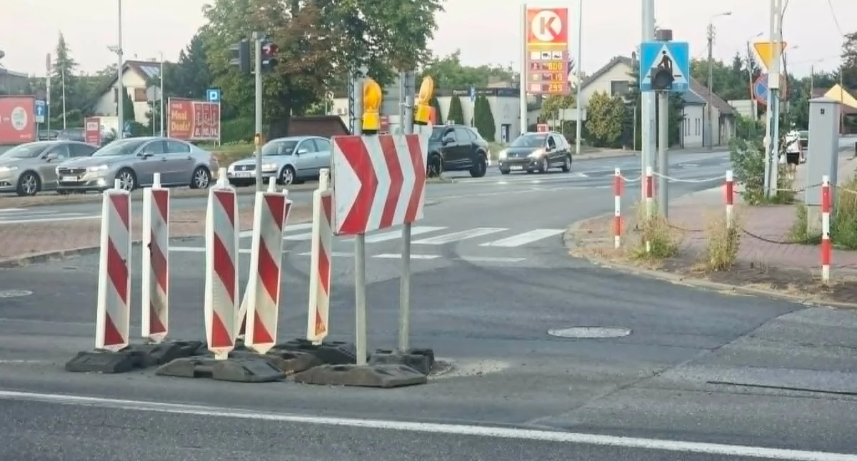 Na zdjęciu aktualnie najsłynniejsza dziura w Wieluniu / fot.: Sławomir Rajch
