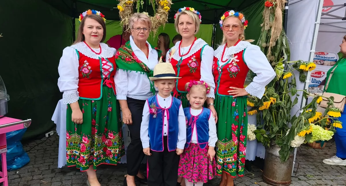 Na zdjęciu Koło Gospodyń Wiejskich z Dobrosławia /fot.: Iwona Domagała