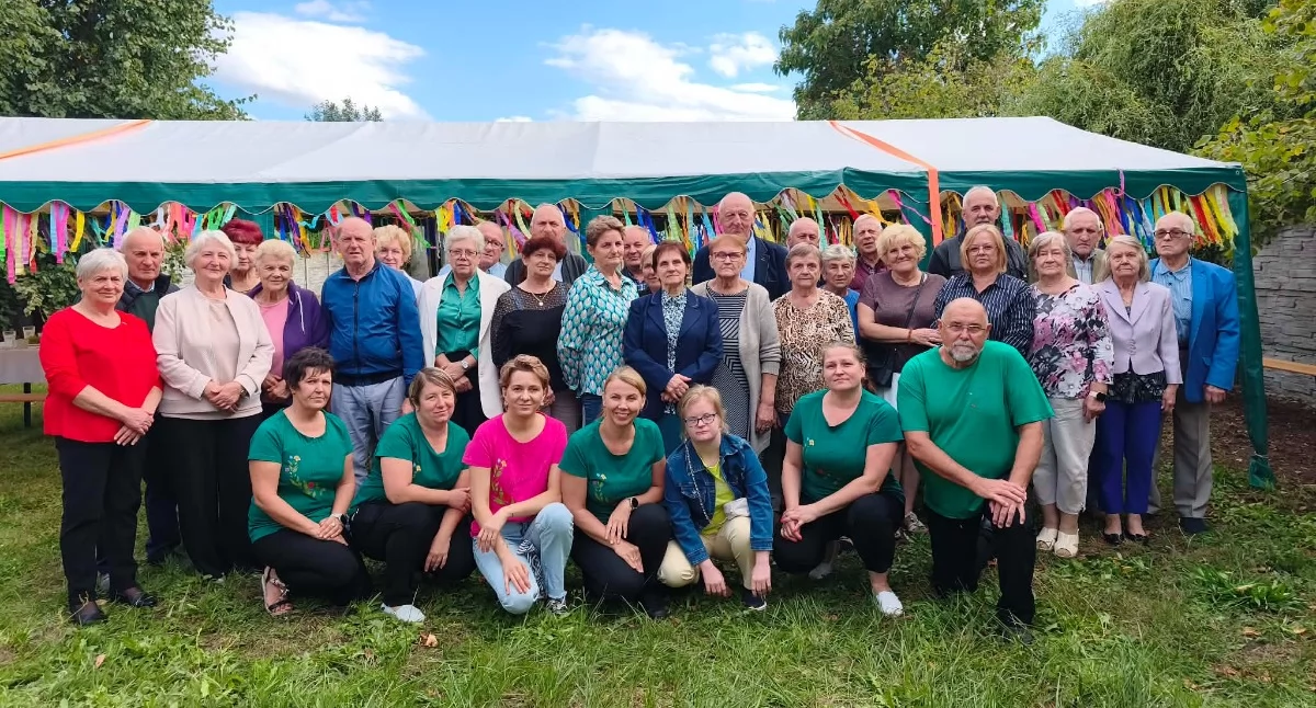 Zdjęcie z imprezy dla seniorów w Wicherniku/fot.: Iwona Domagała