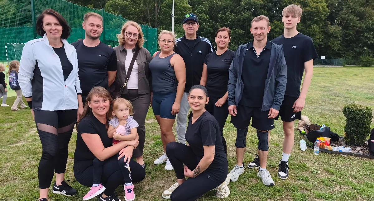 Zdjęcie z Turnieju Piłki Siatkowej o Puchar Wójta Gminy Sulmierzyce w Chorzenicach/fot.: Iwona Domagała