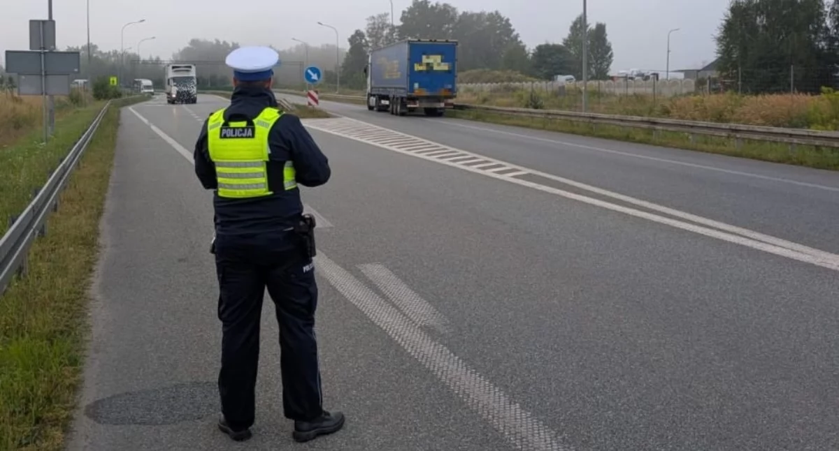 Na zdjęciu fragment prowadzonych działań na autostradzie A1 / Fot. KPP Łódź-Wschód