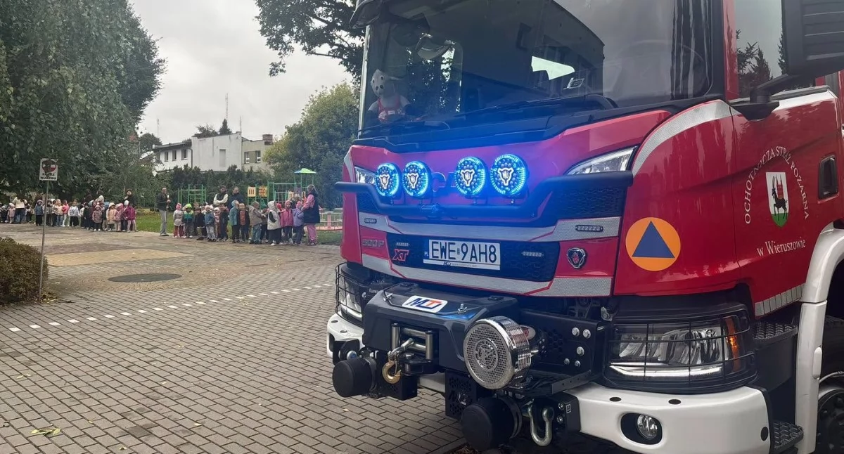 Na zdjęciu fragment próbnej ewakuacji w przedszkolu w Wieruszowie / Fot. Facebook / OSP Wieruszów