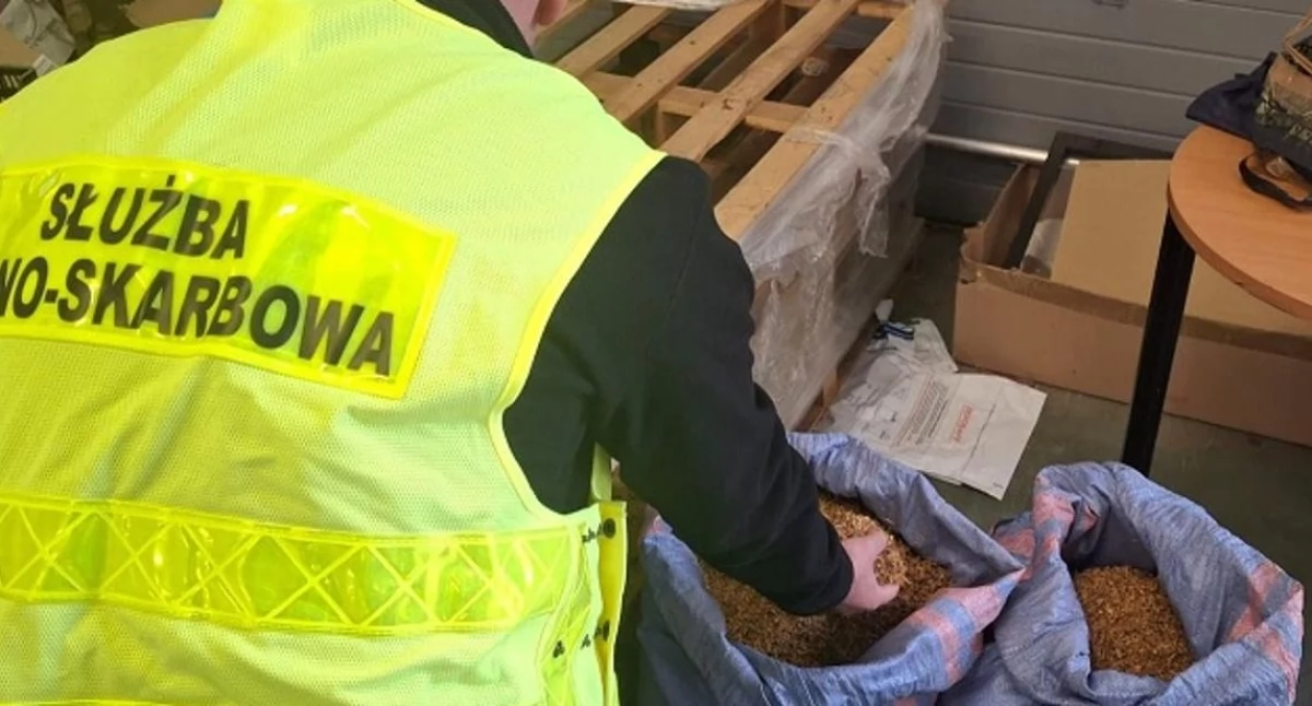Na zdjęciu towar znaleziony u członków grupy / Fot. KAS Łódź