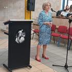 Zdjęcia ze spotkania z prof. dr hab. Ewą Niebudek - Bogusz w I LO w Wieluniu / fot.:...