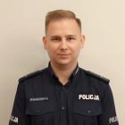 Oficer prasowy Komendy Powiatowej Policji w Łasku sierż. sztab. Bartłomiej Kozłowski
