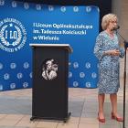 Zdjęcia ze spotkania z prof. dr hab. Ewą Niebudek - Bogusz w I LO w Wieluniu / fot.:...
