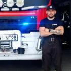 Na zdjęciu Kamil Błaszczak, prezes jednostki Ochotniczej Straży Pożarnej KSRG...