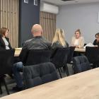 Na zdjęciu uczestnicy zebrania w Przedsiębiorstwie Komunalnym w Wieluniu w sprawie...