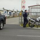 Na zdjęciu wypadek samochodu osobowego i motocykla w Pajęcznie / fot.: Joanna Major