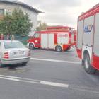 Zdjęcie z miejsca zderzenia osobówki z autobusem w Raciszynie na ul. Częstochowskiej /...