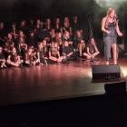 Na zdjęciu spektakl i koncert PMDKiS w Wieluniu „Między słowem a dźwiękiem…” w Kino –...