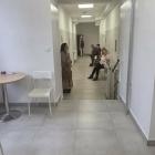 Na zdjęciu ośrodek zdrowia i mieszkania komunalne w Konopnicy po generalnym remoncie /...