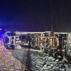Zdjęcie z miejsca wypadku busa wiozącego ludzi do pracy. Tarnówka (gm. Szadek, pow....