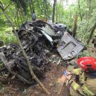 Na zdjęciu wypadek na DW480 w m. Ligota (gm. Burzenin, pow. sieradzki) / fot.: KPP w...