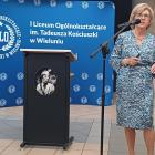 Zdjęcia ze spotkania z prof. dr hab. Ewą Niebudek - Bogusz w I LO w Wieluniu / fot.:...