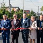 Na zdjęciach uroczyste otwarcie nowej drogi powiatowej w m. Chruścińskie (gm....