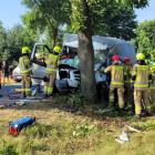 Na zdjęciu wypadek w m. Antoniówka w gminie Kleszczów. Trzy ranne osoby z powiatu...