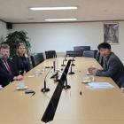 Rozmowy ze stroną koreańską odbyły się w Ambasadzie Rzeczpospolitej.fot.Andrzej Zmyślony.