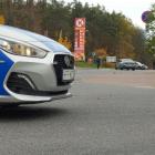 Na zdjęciu wypadek samochodu osobowego i motocykla w Pajęcznie / fot.: Joanna Major